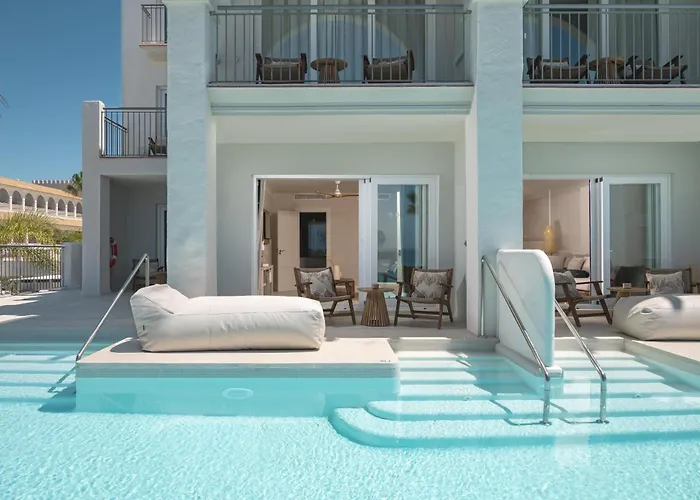 Daia Slow Conil - Adults Only Recommended