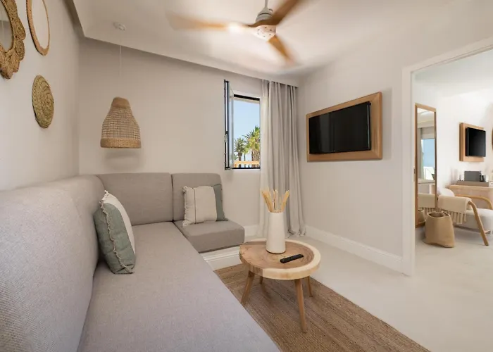 Daia Slow Conil - Adults Only Recommended 5*