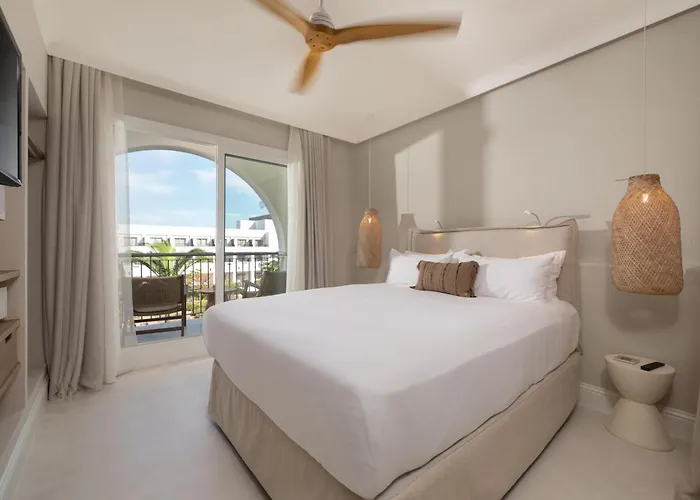 Daia Slow Conil - Adults Only Recommended