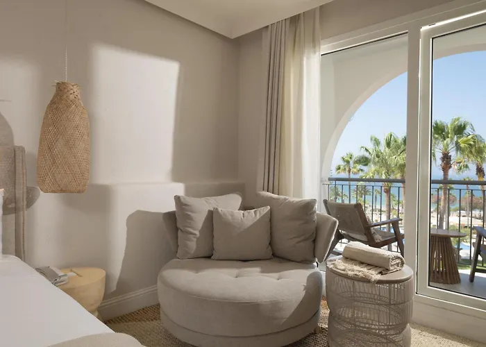 Daia Slow Conil - Adults Only Recommended 5*