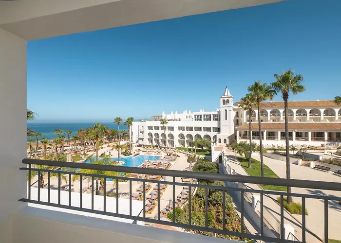 Daia Slow Conil - Adults Only Recommended